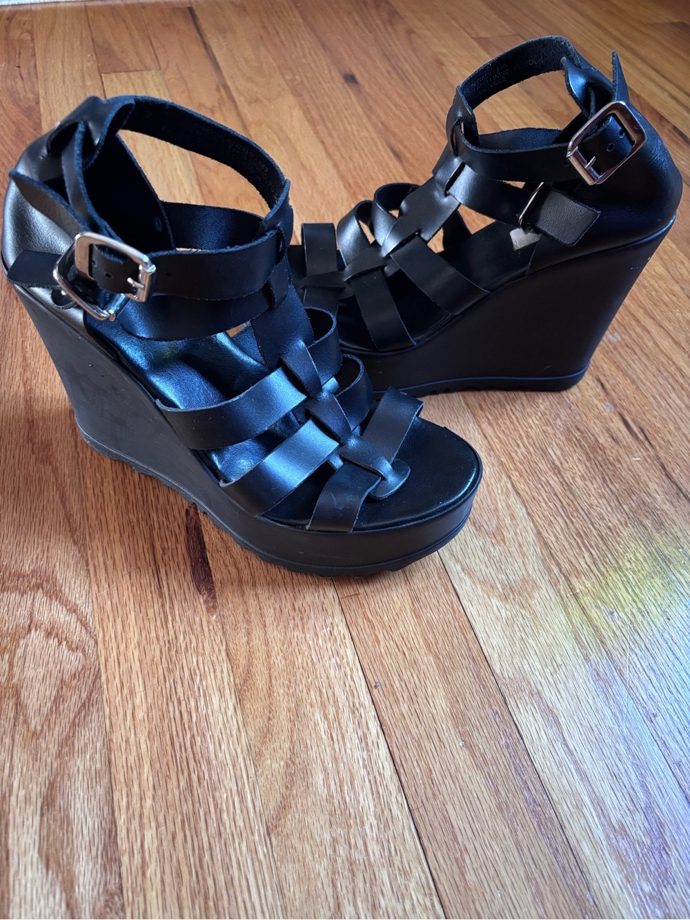 Steve Madden Black Gladiator Platform Wedge Sandals Women’s Sz 9 Made in Italy